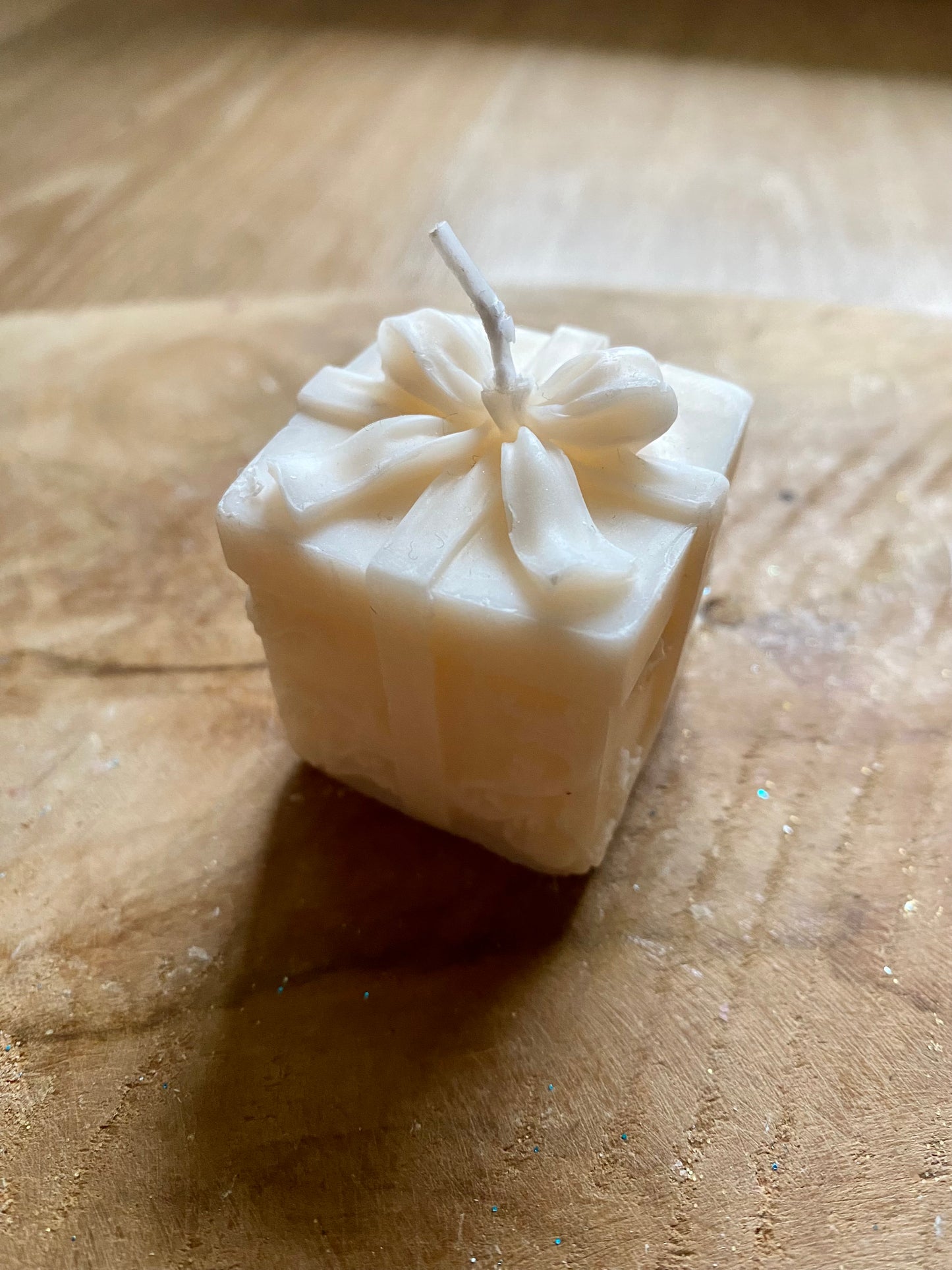 Bougie petit cadeaux de Noël